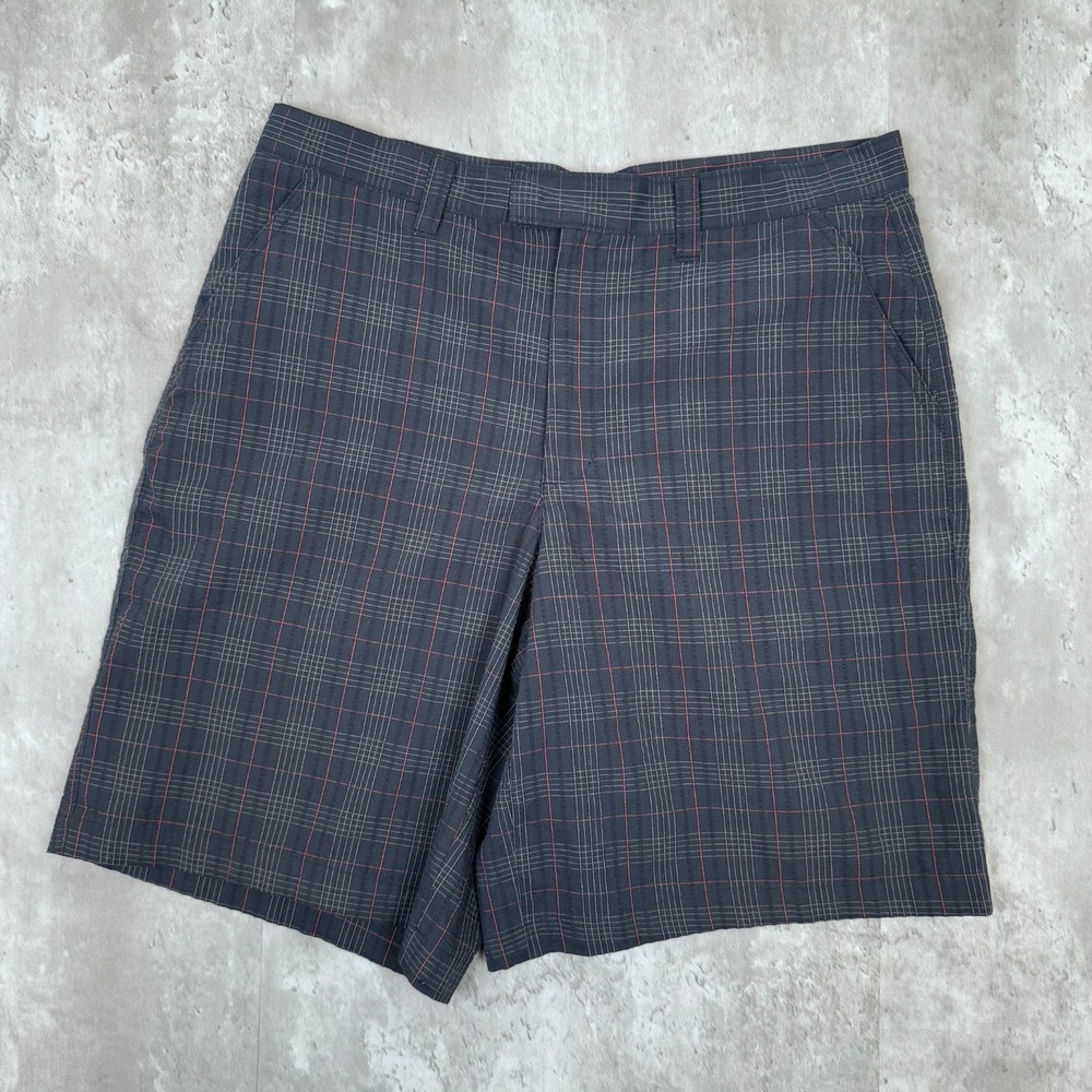 Patagonia Thrift Shorts Men's 33 Blue Seersucker Plaid Outdoor‎ Flat Front